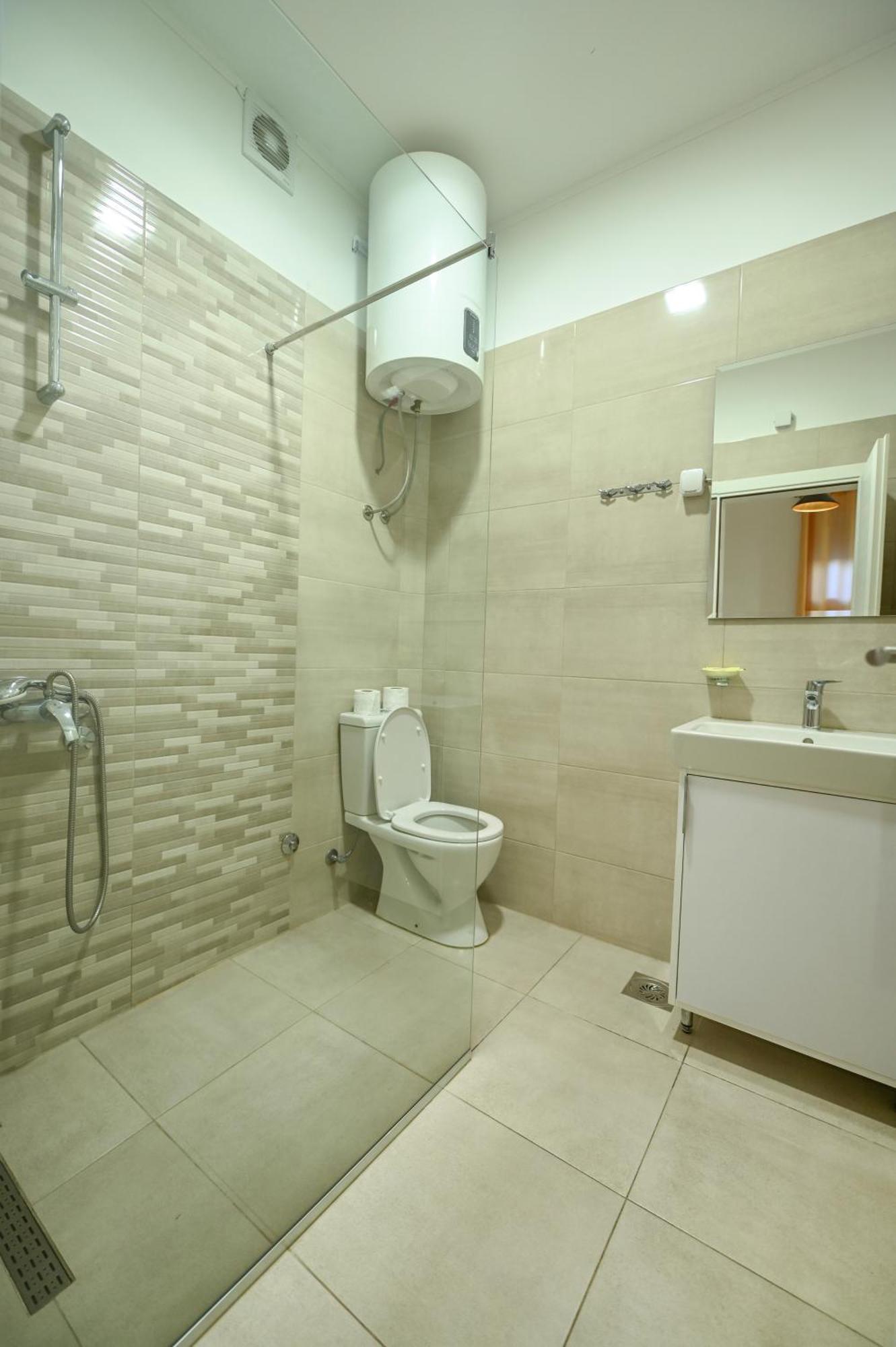 Zagoric Hostel Izvor מראה חיצוני תמונה