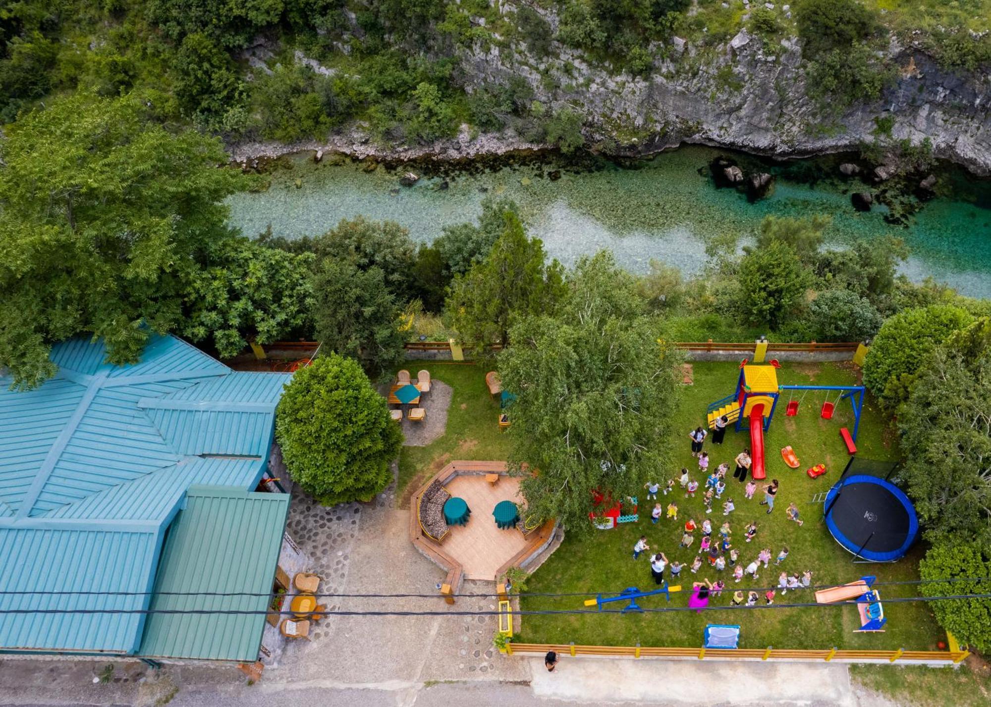 Zagoric Hostel Izvor מראה חיצוני תמונה