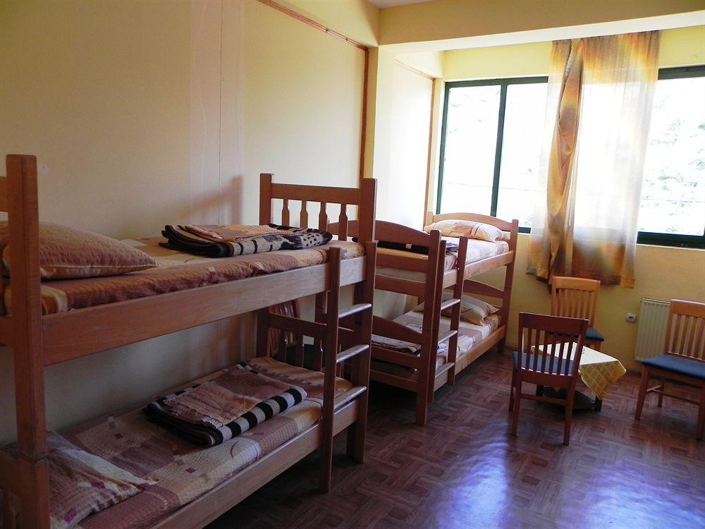 Zagoric Hostel Izvor מראה חיצוני תמונה