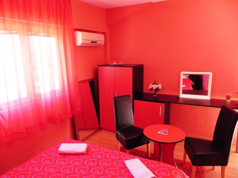 Zagoric Hostel Izvor מראה חיצוני תמונה